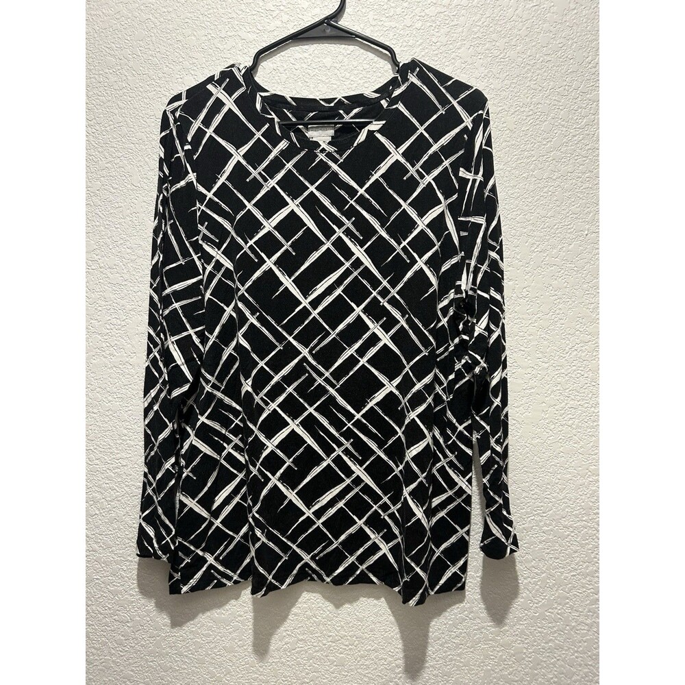 Chico's Blouse Size 3 XL Black White Long Sleeve Geometric Womens Lagenlook